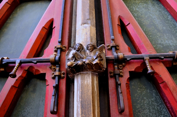 sainte-chapelle door detail
